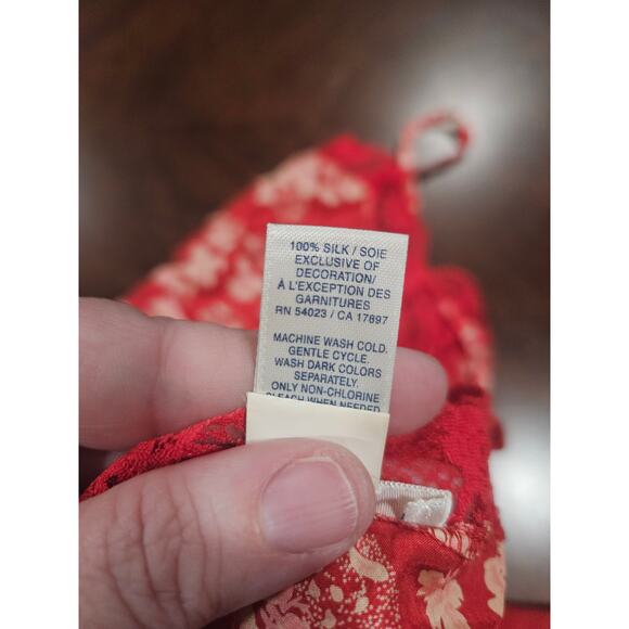 Vintage Old Navy y2k Silk Lace Trim Cami Tank Red White Floral Size Babydoll M - Picture 7 of 7